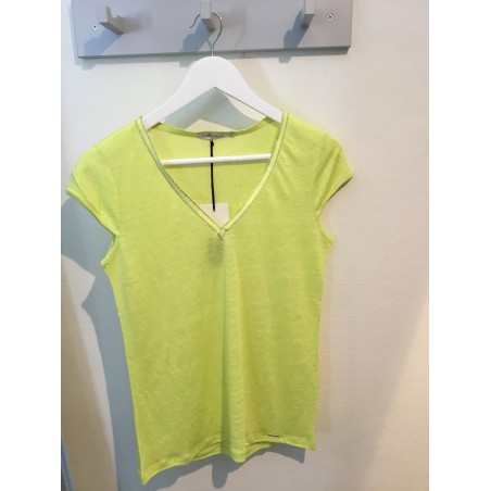 T-shirt en lin col V modèle Marilou Marque MALOKA Fabriqué au Portugal